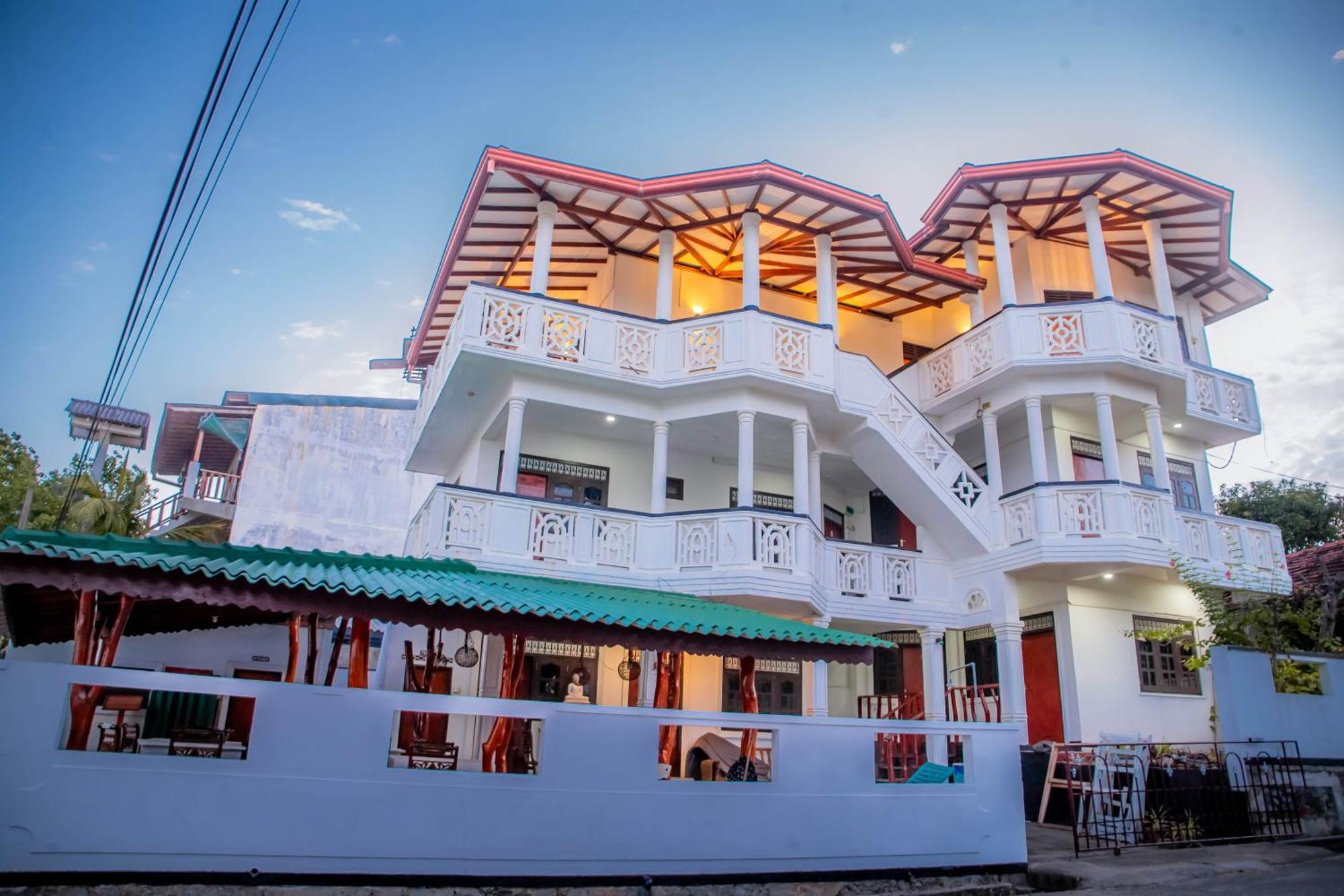 Grand Ocean Resort Tangalle Exterior photo